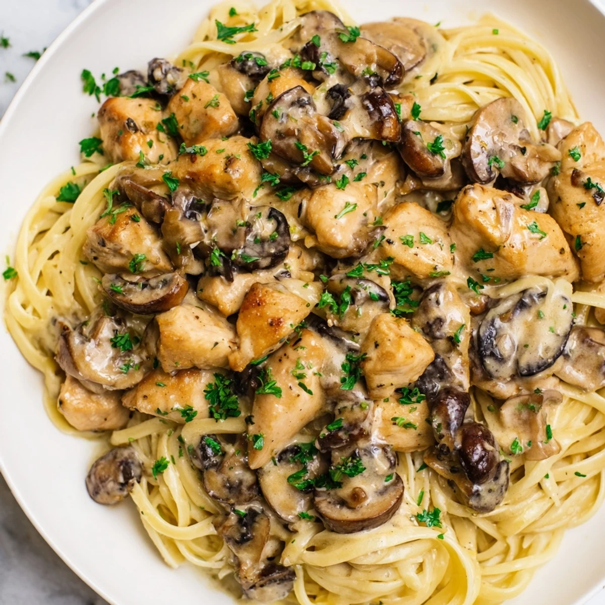 Here are the three ALT texts, optimized for the recipe "Creamy Mushroom Chicken Pasta":